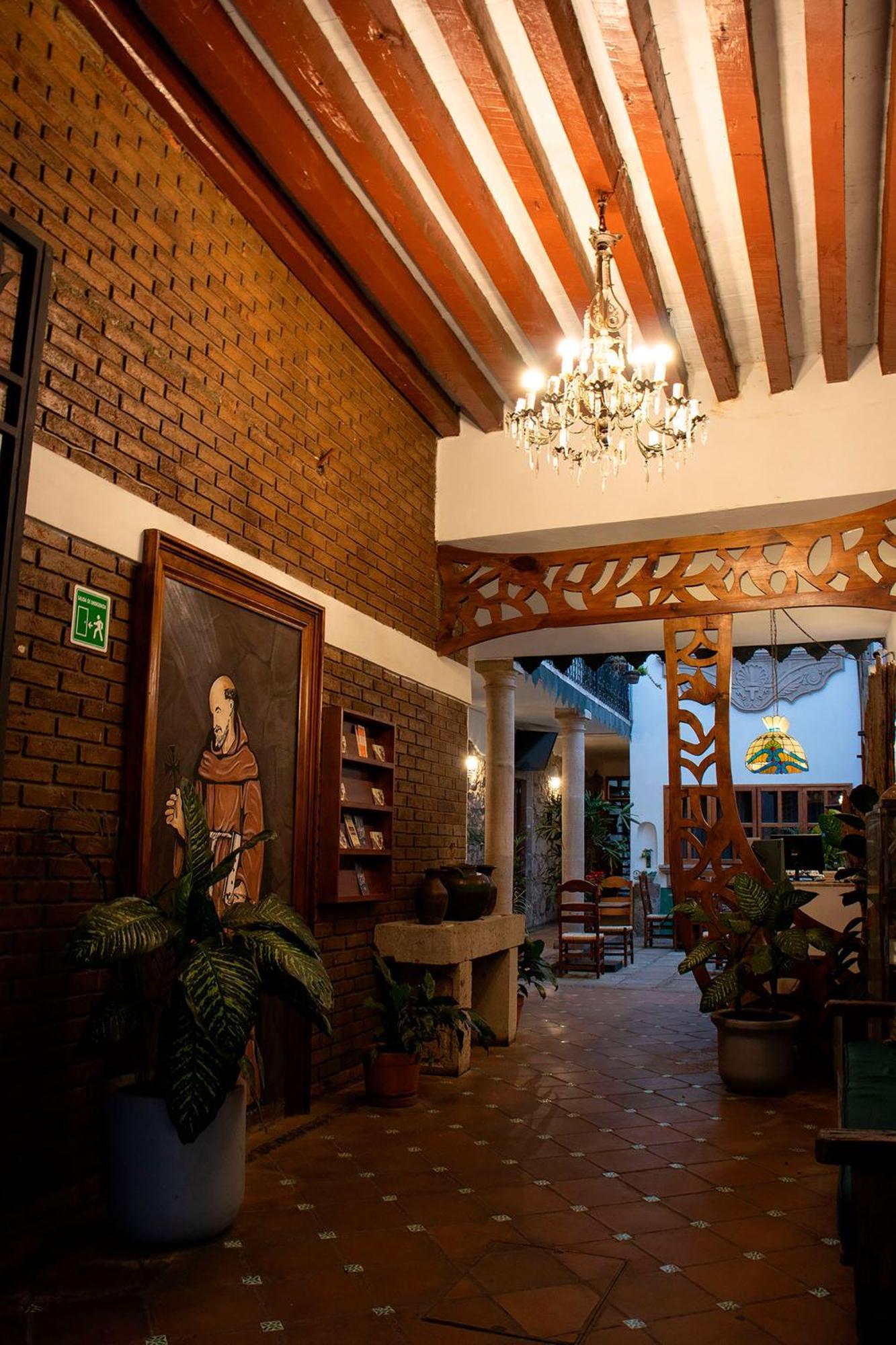 מורליה Hotel Casa Del Fraile מראה חיצוני תמונה